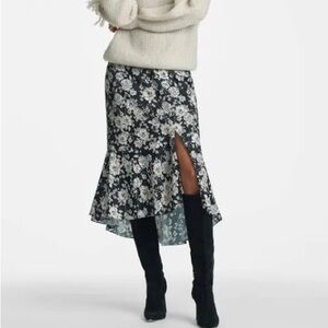 NWT Sachin + Babi Lori Black and Ivory Peony Skirt